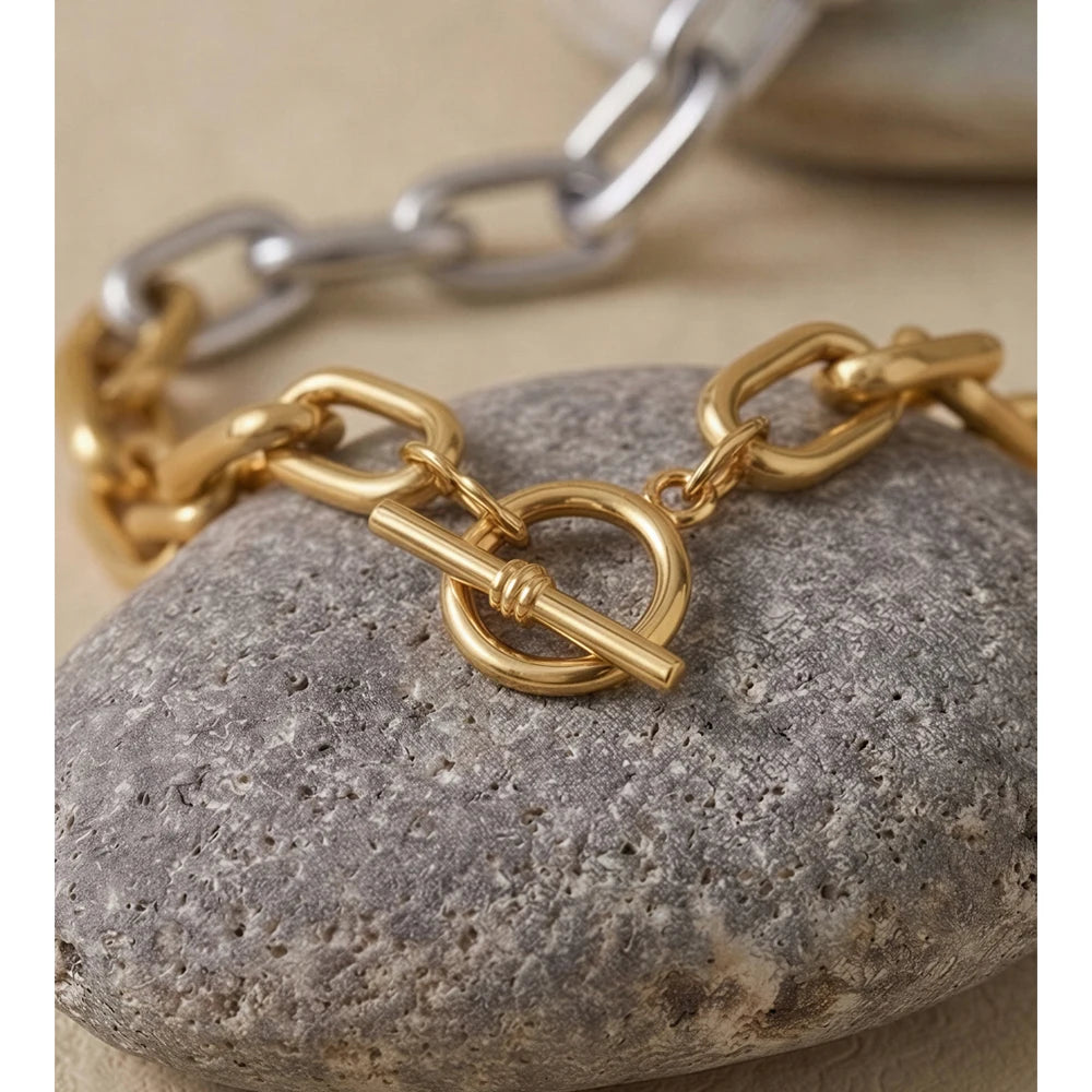 Geometric Chain Bracelet — Gold-Plated Stainless Steel · PS1157