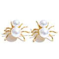 Pearl geometric earrings in gold-plated stainless steel with pearl.