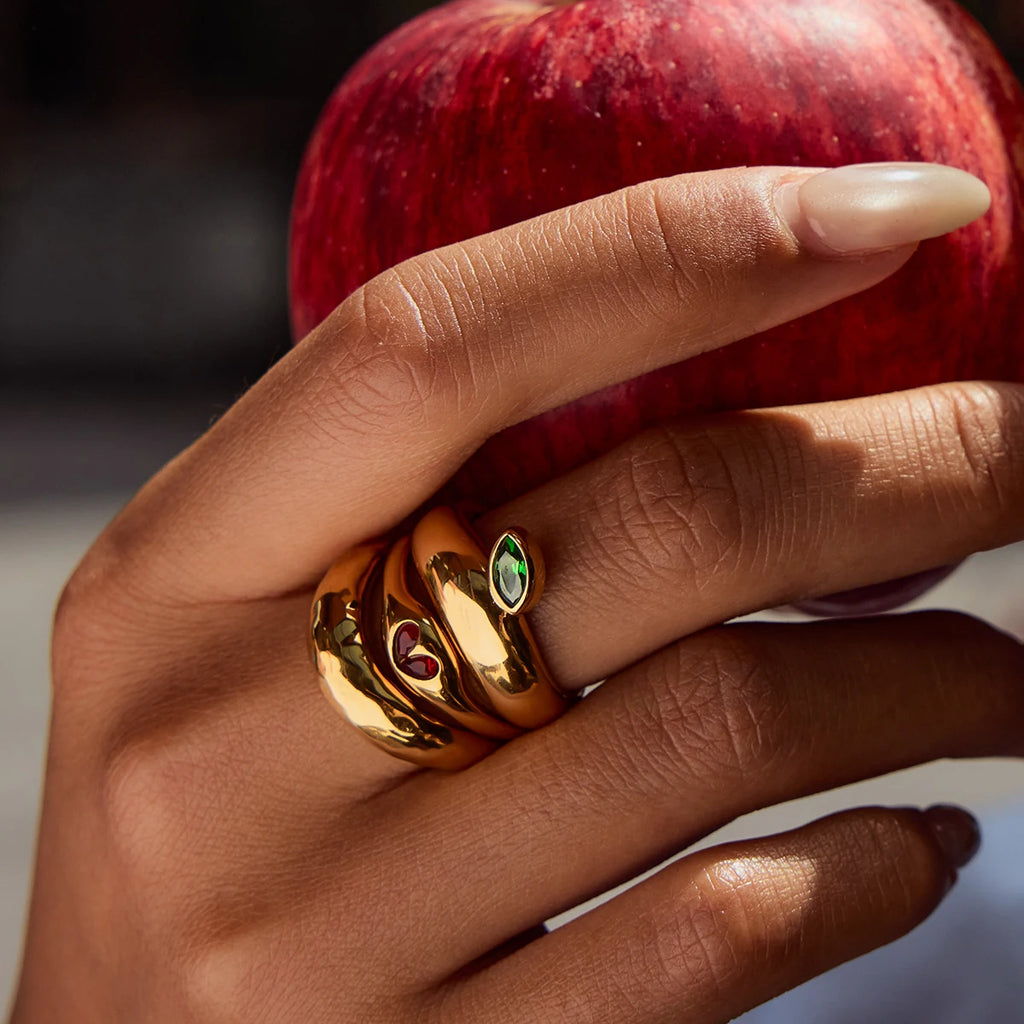 Hammered Apple Ring — Stainless Steel · PS311