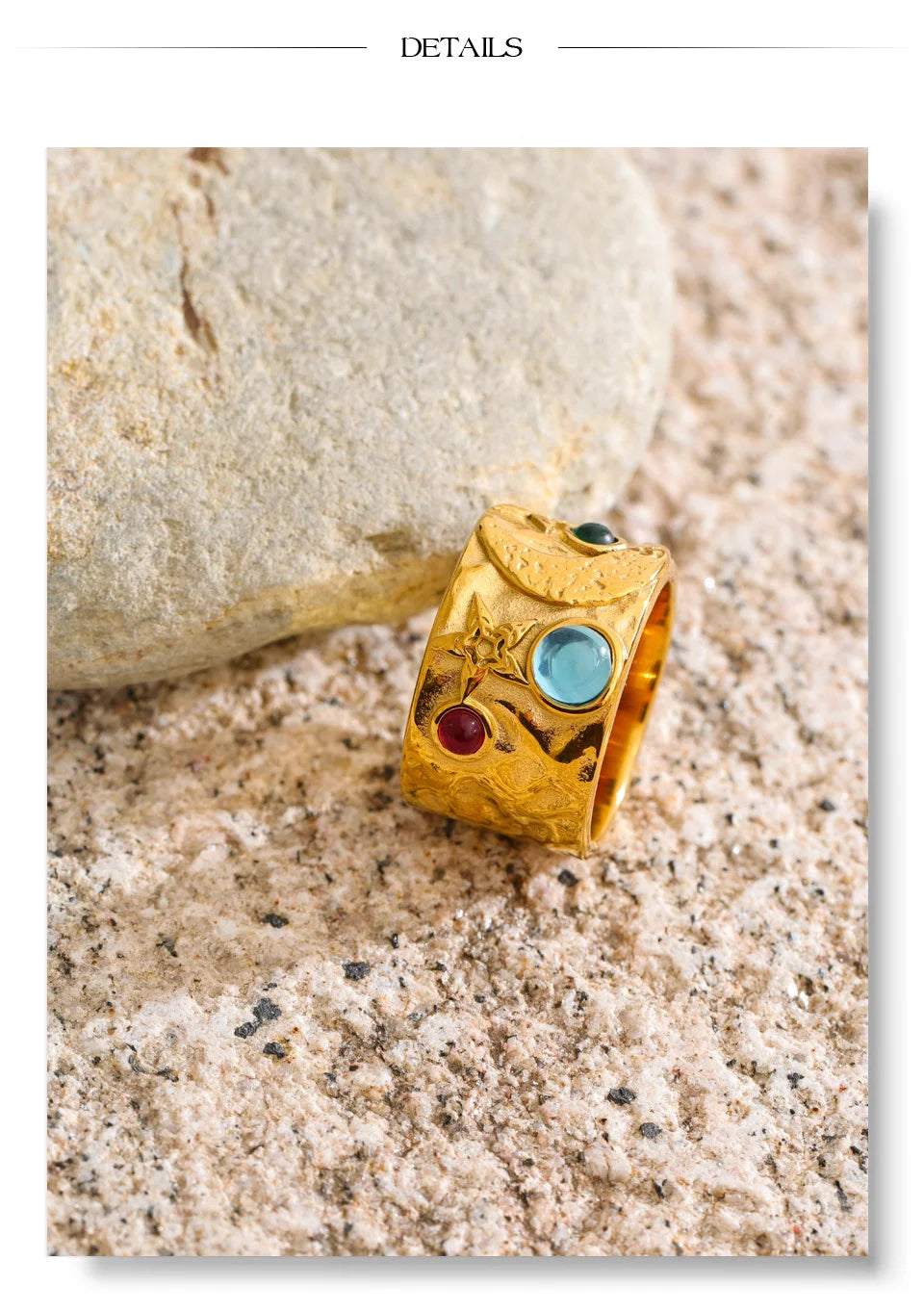 Glass star moon ring in 18K gold-plated stainless steel.