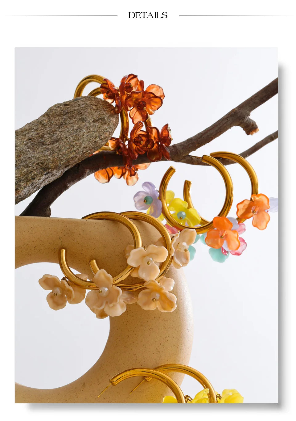 Resin flower multi-color earrings in gold-plated stainless steel with resin.