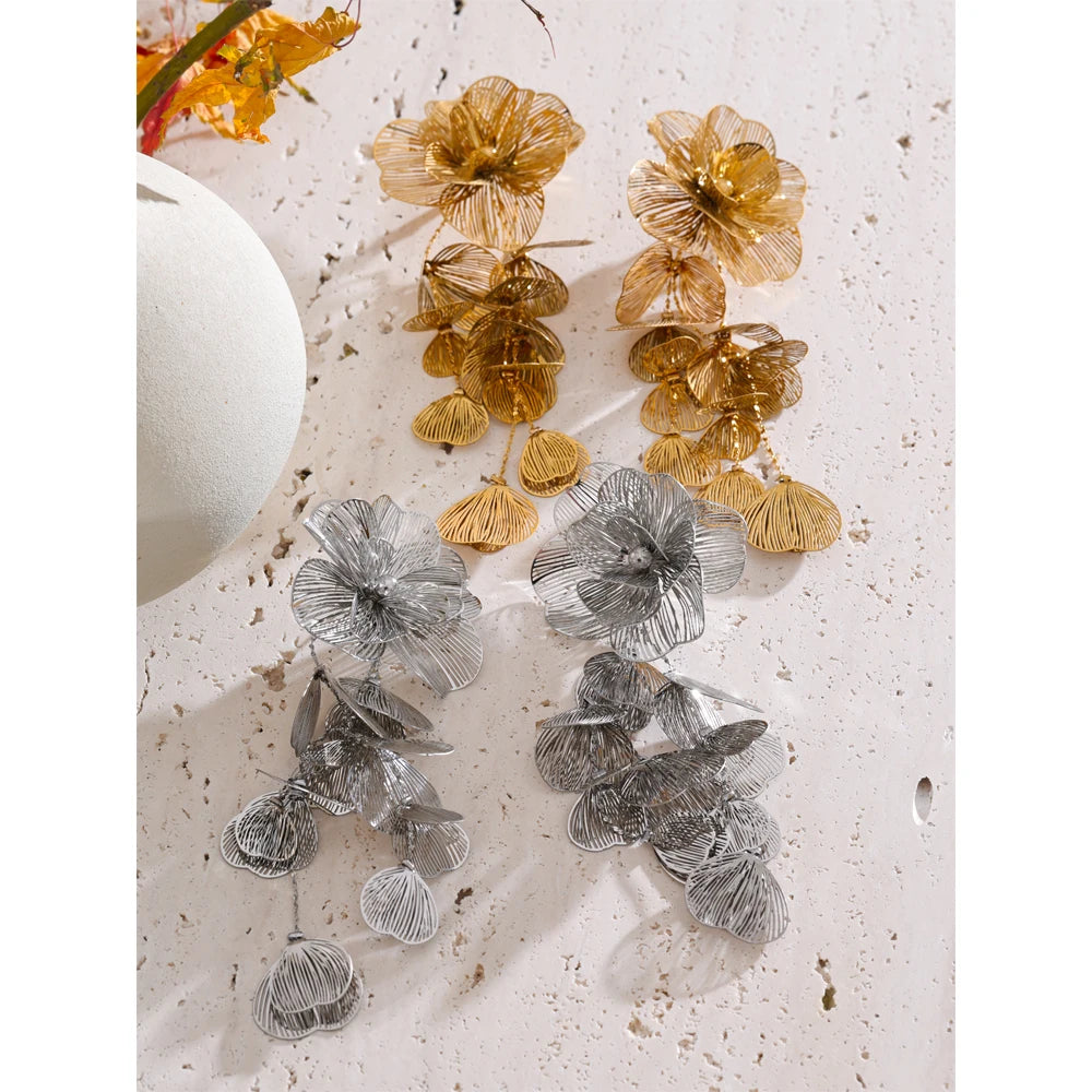 Flower Earrings — Gold-Plated Stainless Steel · PS2148