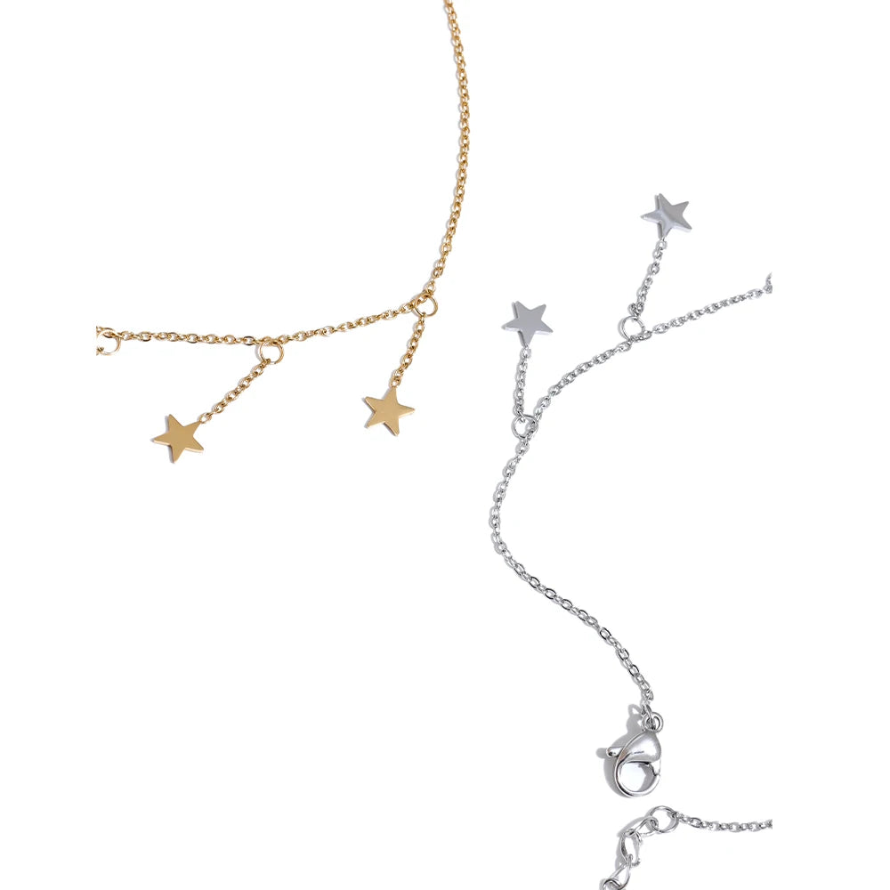 Star chain necklace in gold-plated 316L stainless steel.