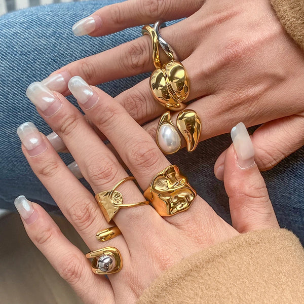 Two-Tone Pearl Waterdrop Ring — Stainless Steel · PS368
