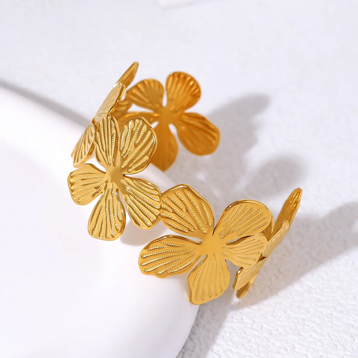 Floral Cuff Bracelet — 316L Stainless Steel · PS452