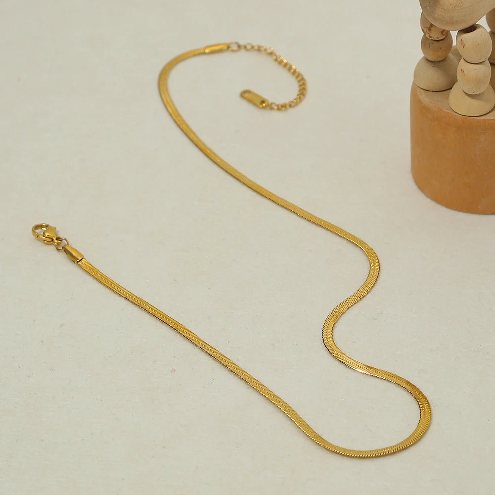 Snake Chain Choker Necklace Lock Charm — 316L Stainless Steel · PS449