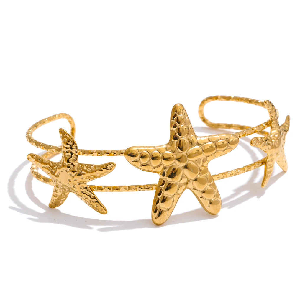 Shell star sun bracelet in gold-plated stainless steel with shell.