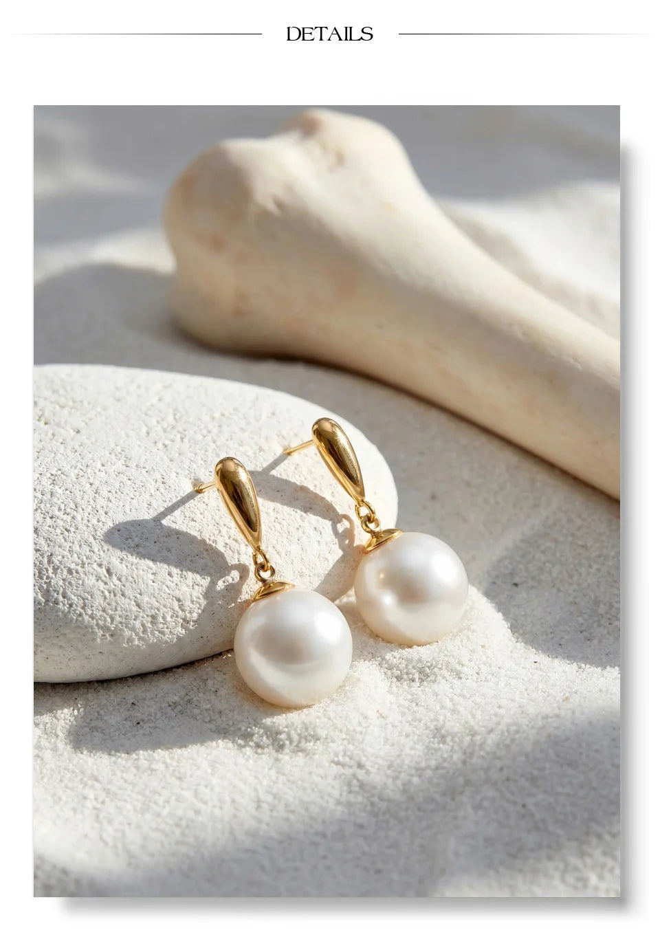 Pearl geometric earrings in gold-plated stainless steel with pearl.