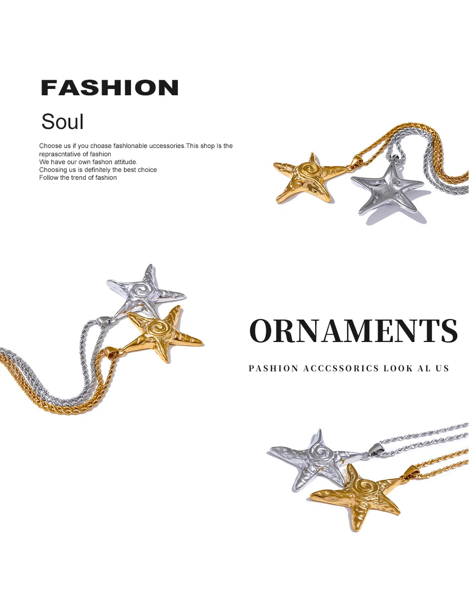 Star necklace in gold-plated 316L stainless steel.
