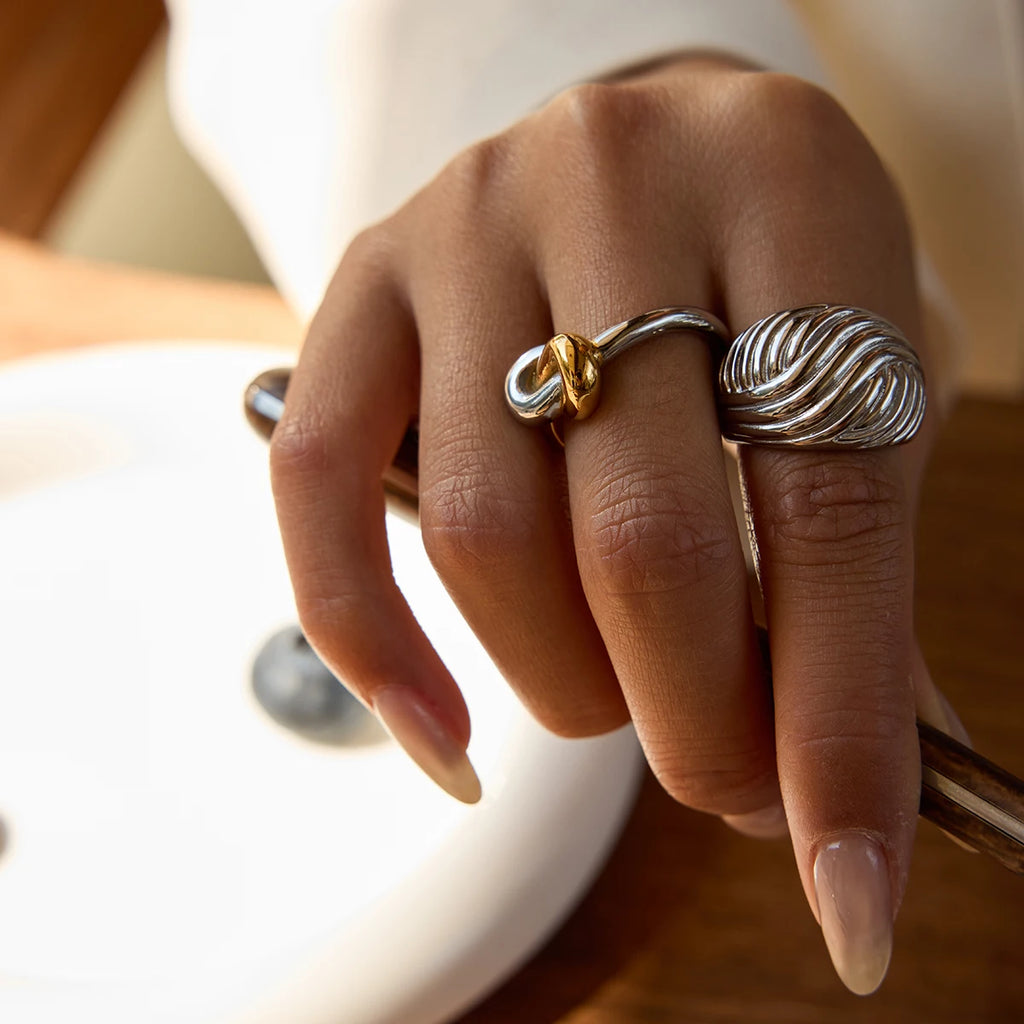 Two-Tone Shell Ring Stack — Stainless Steel · PS270