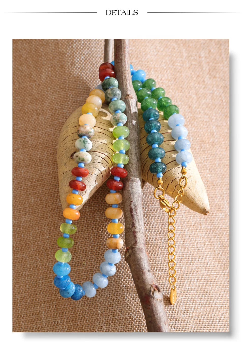 Natural stone beaded geometric necklace in gold-plated stainless steel with natural stone.