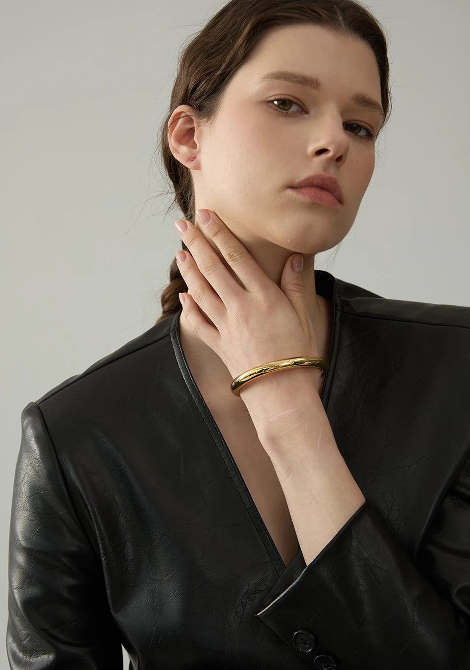 Hammered Geometric Bracelet — Gold-Plated Stainless Steel · PS2018