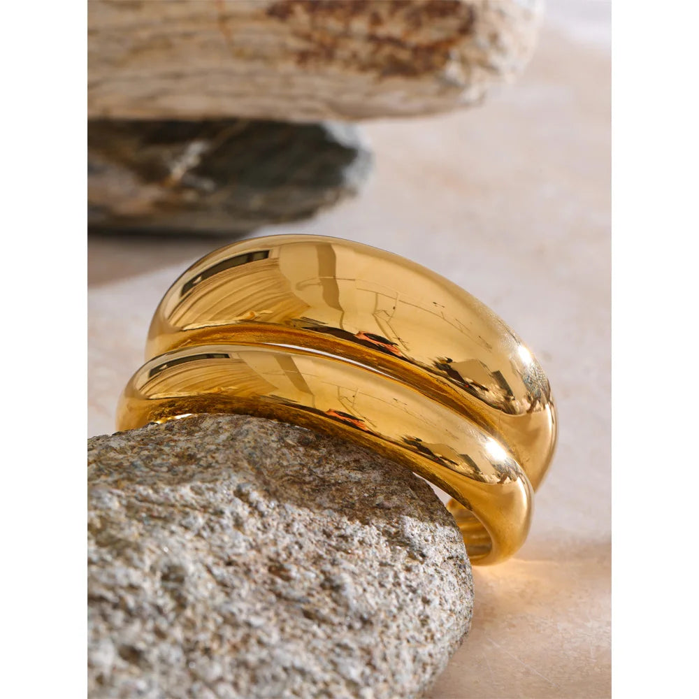 Geometric Layered Bracelet — 18K Gold-Plated Stainless Steel · PS2054