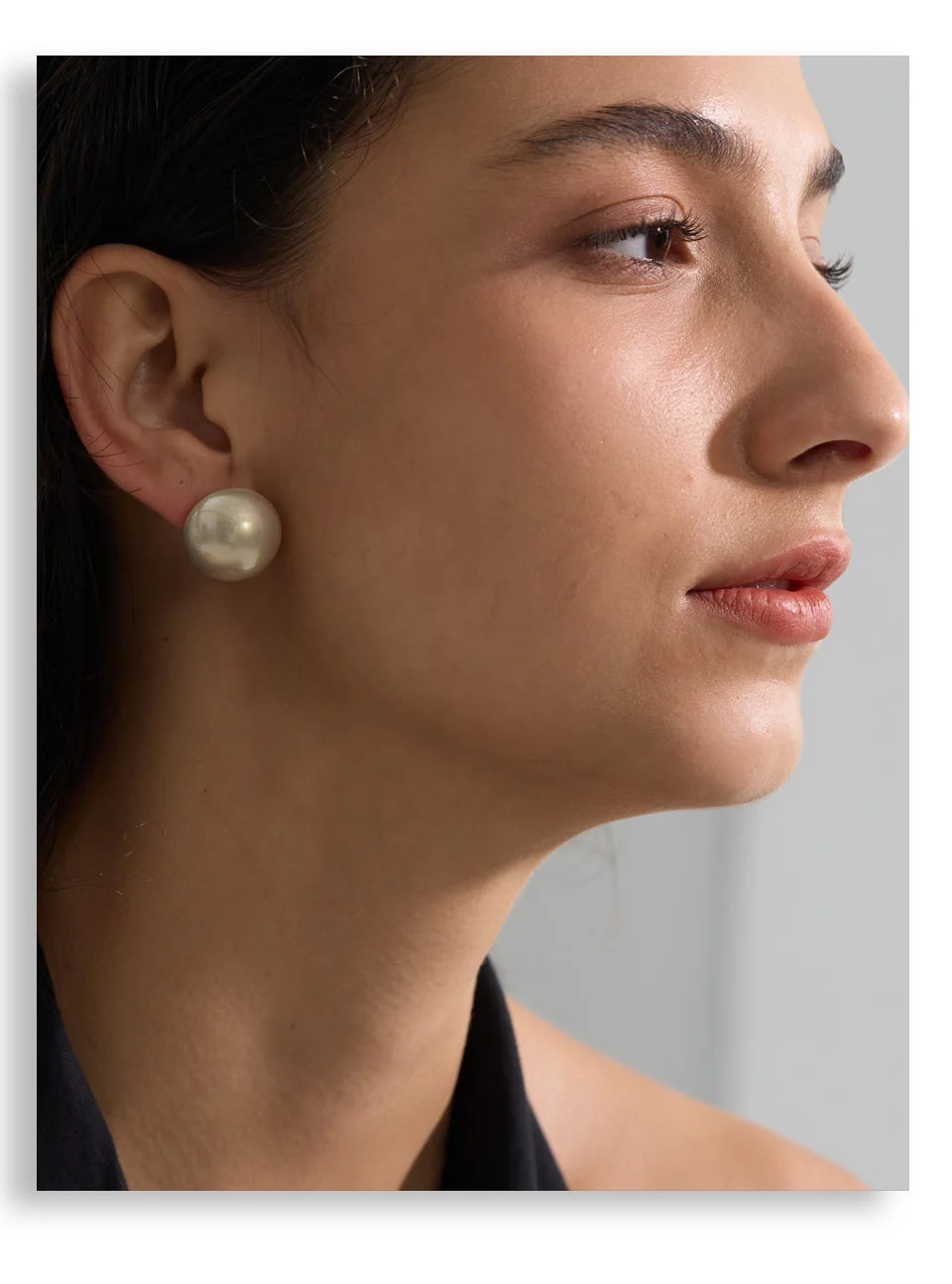 Pearl Geometric Earrings — Gold-Plated Stainless Steel with Pearl · PS1659