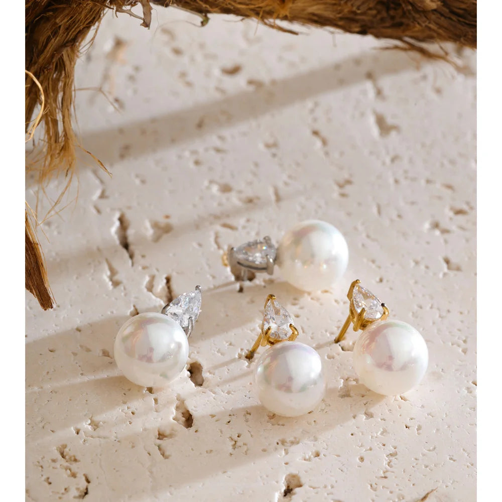 Cubic Zirconia Pearl Geometric Earrings — Gold-Plated Stainless Steel with Pearl and Cubic Zirconia · PS2093
