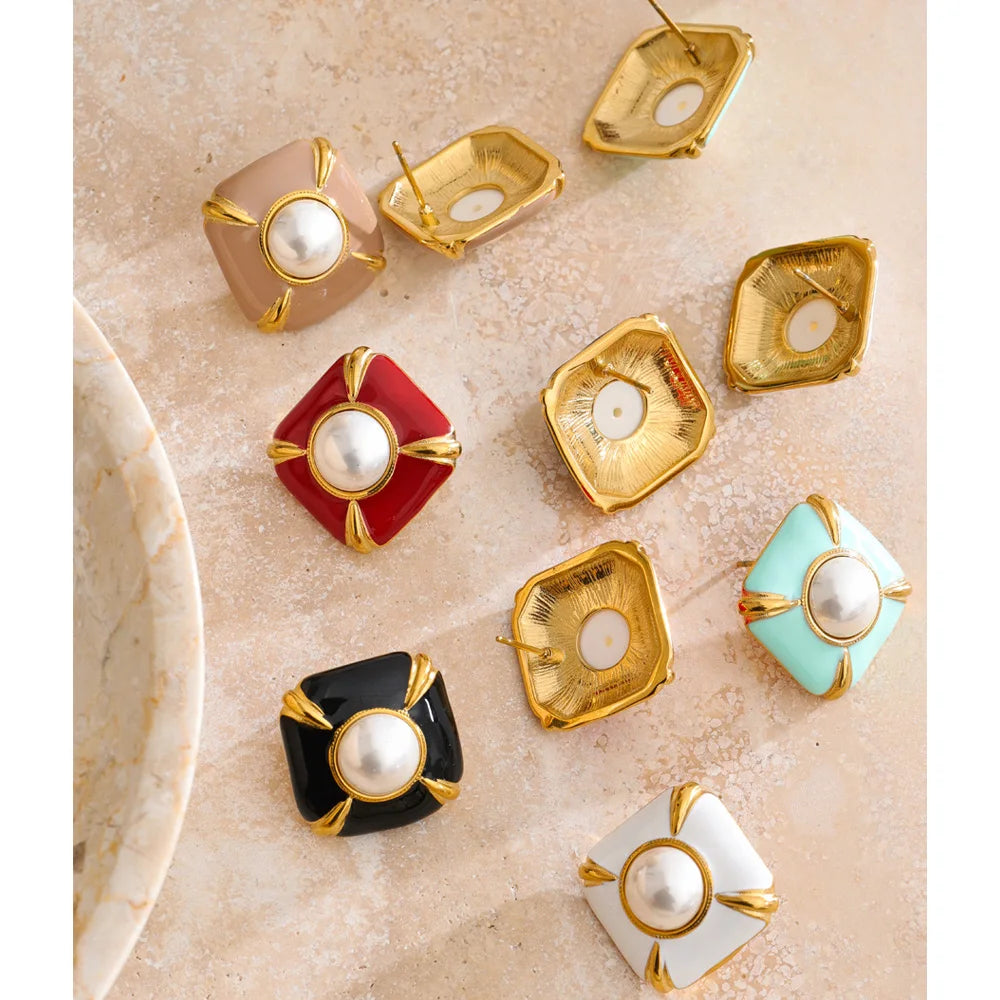 Pearl enamel multi-color earrings in gold-plated stainless steel with pearl and enamel.