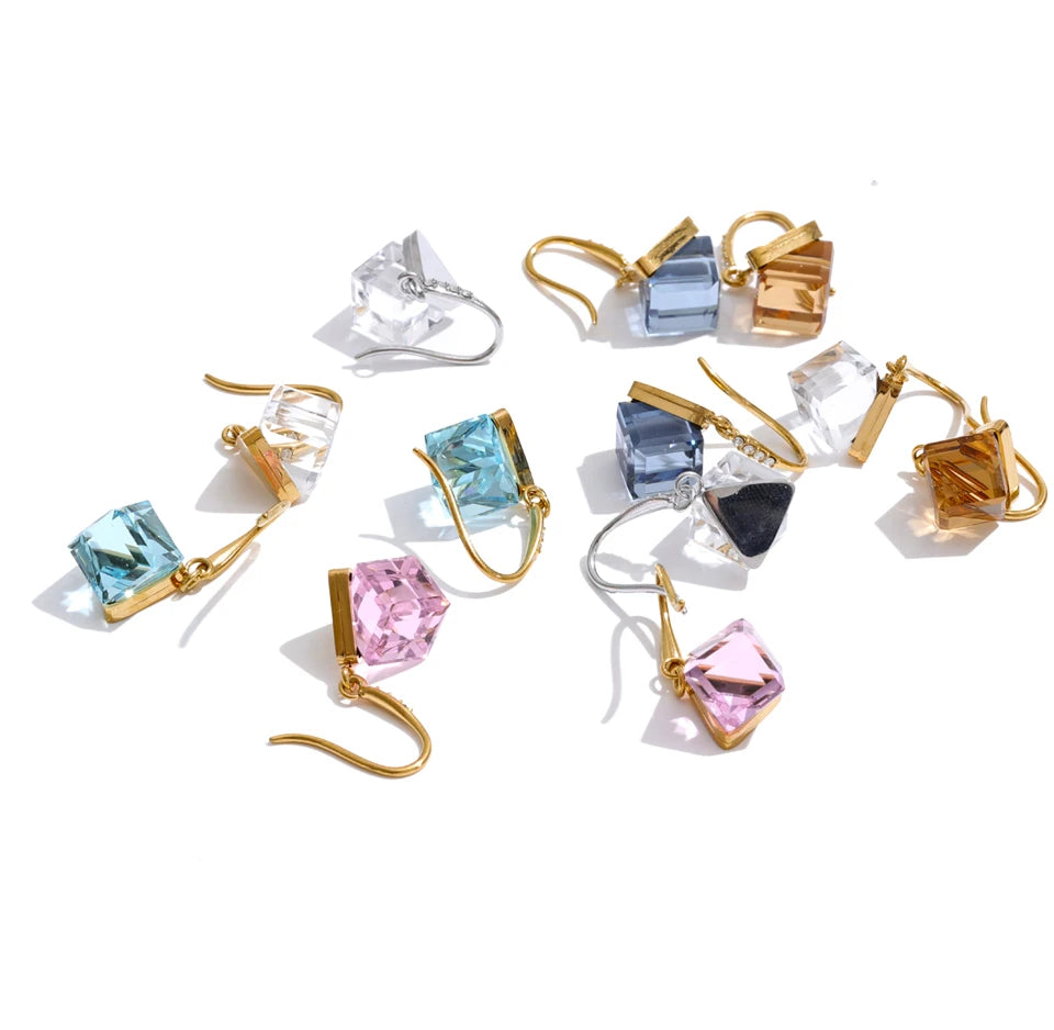 Crystal Geometric Earrings — Gold-Plated Stainless Steel with Crystal · PS1716