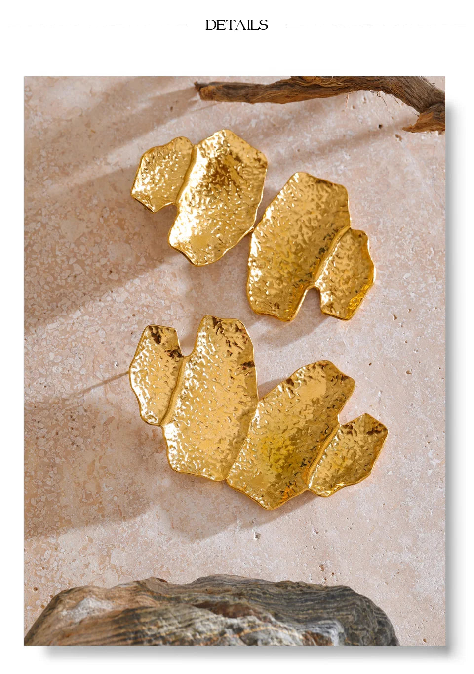 Hammered geometric earrings in gold-plated stainless steel.