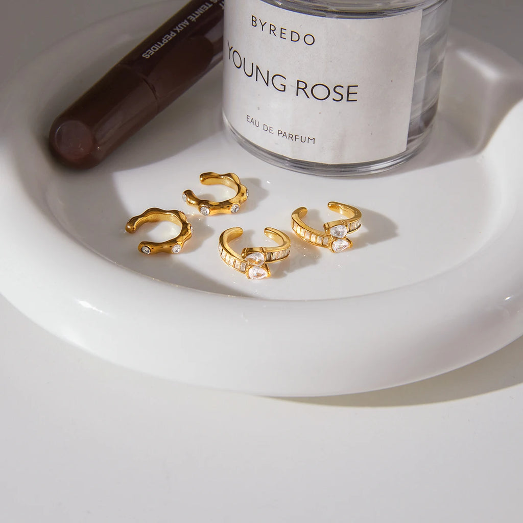 Wavy CZ Stud Earrings — Stainless Steel · PS377