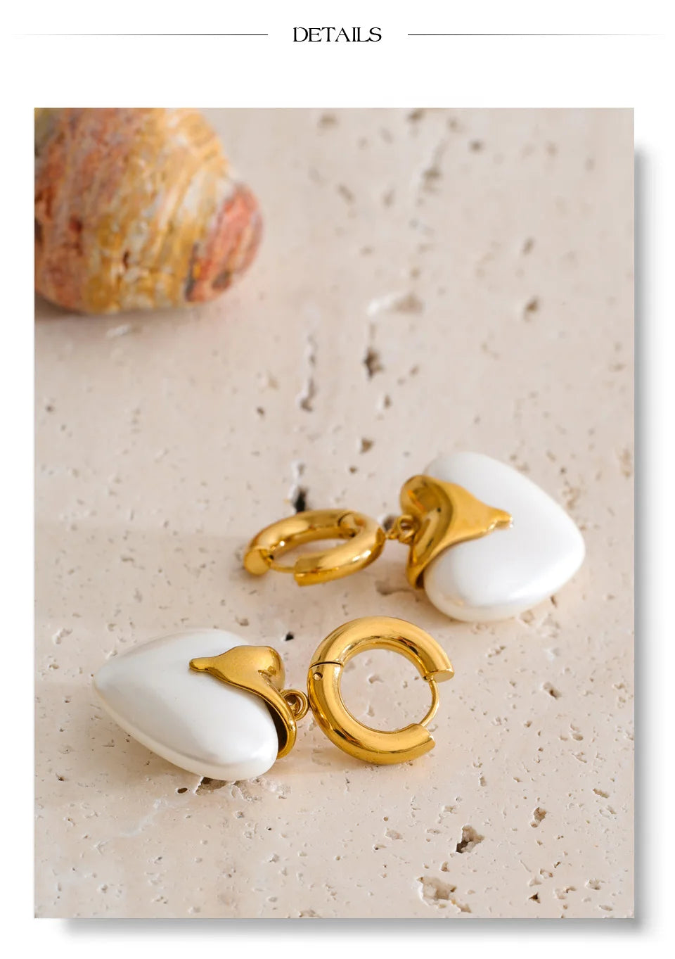 Pearl heart earrings in gold-plated stainless steel with pearl.
