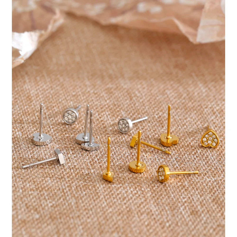 Cubic Zirconia Heart Geometric Earrings — Gold-Plated Stainless Steel with Cubic Zirconia · PS1106