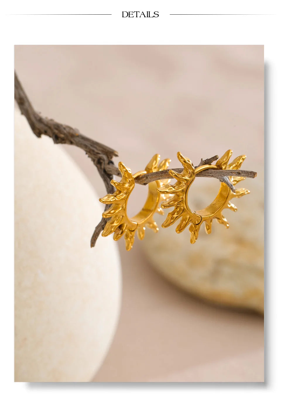 Star sun hammered earrings in gold-plated stainless steel.