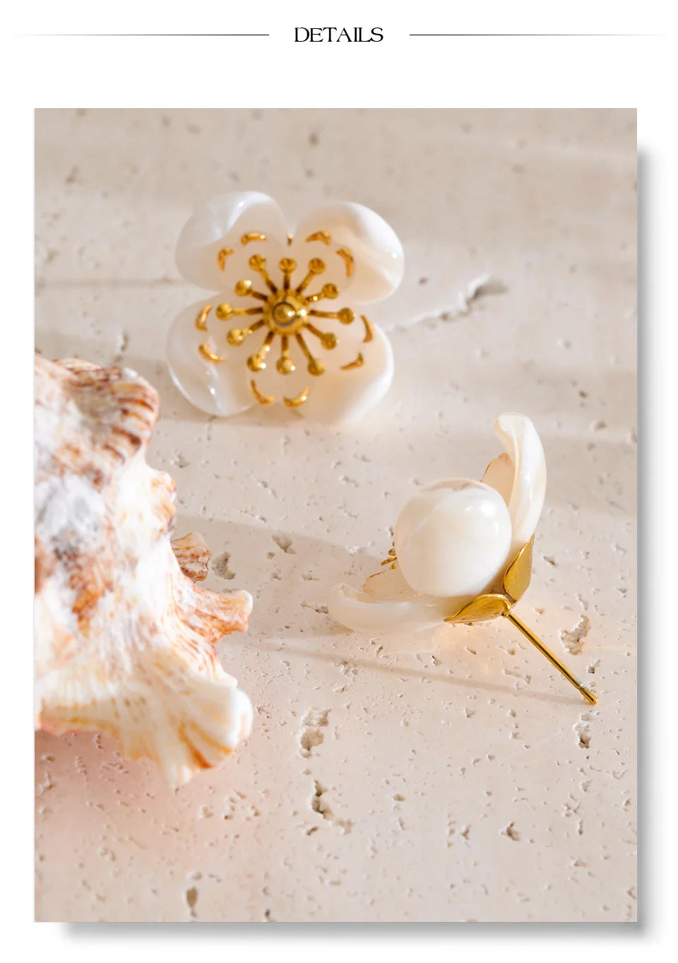Resin flower earrings in gold-plated stainless steel with resin.