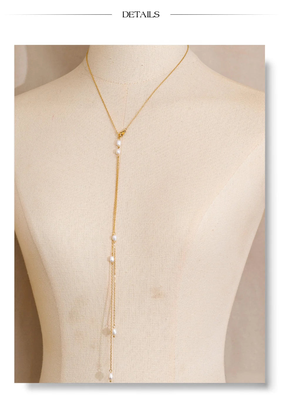 Freshwater pearl geometric chain necklace in gold-plated stainless steel with freshwater pearl.