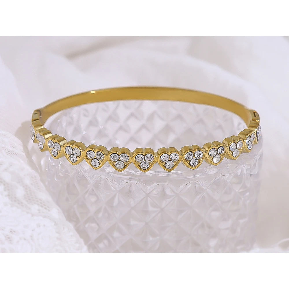 Love Heart Bangle Bracelet — 316L Stainless Steel · PS411