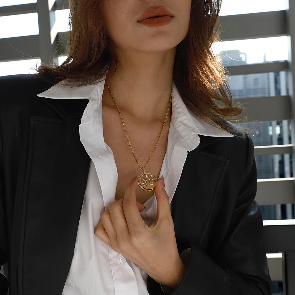 Hollow Eye CZ Pendant Necklace — Stainless Steel · PS318
