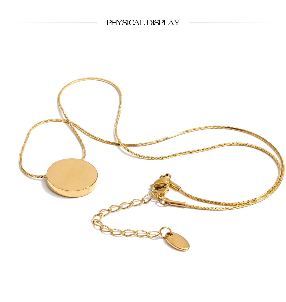 Coin geometric necklace in gold-plated stainless steel.