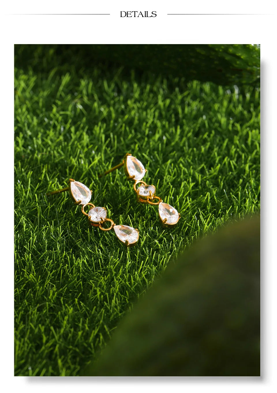 Cubic zirconia minimalist geometric earrings in gold-plated stainless steel with cubic zirconia.