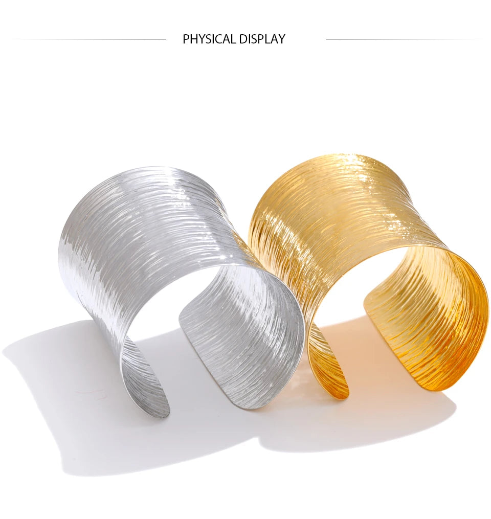 Geometric Bracelet — Gold-Plated Stainless Steel · PS2154
