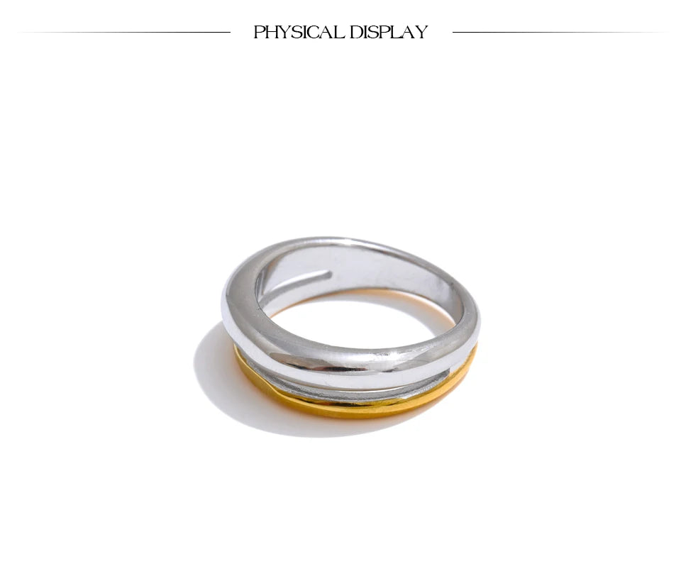 Geometric ring in 18K gold-plated stainless steel.