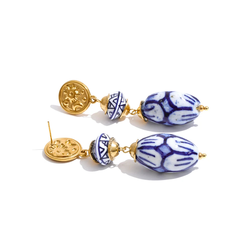 Blue geometric earrings in gold-plated stainless steel.