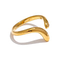 Minimalist geometric ring in gold-plated stainless steel.