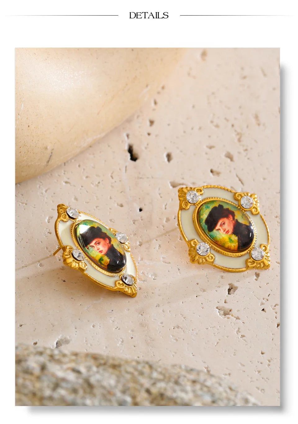 Resin crystal geometric earrings in gold-plated stainless steel with resin and crystal.