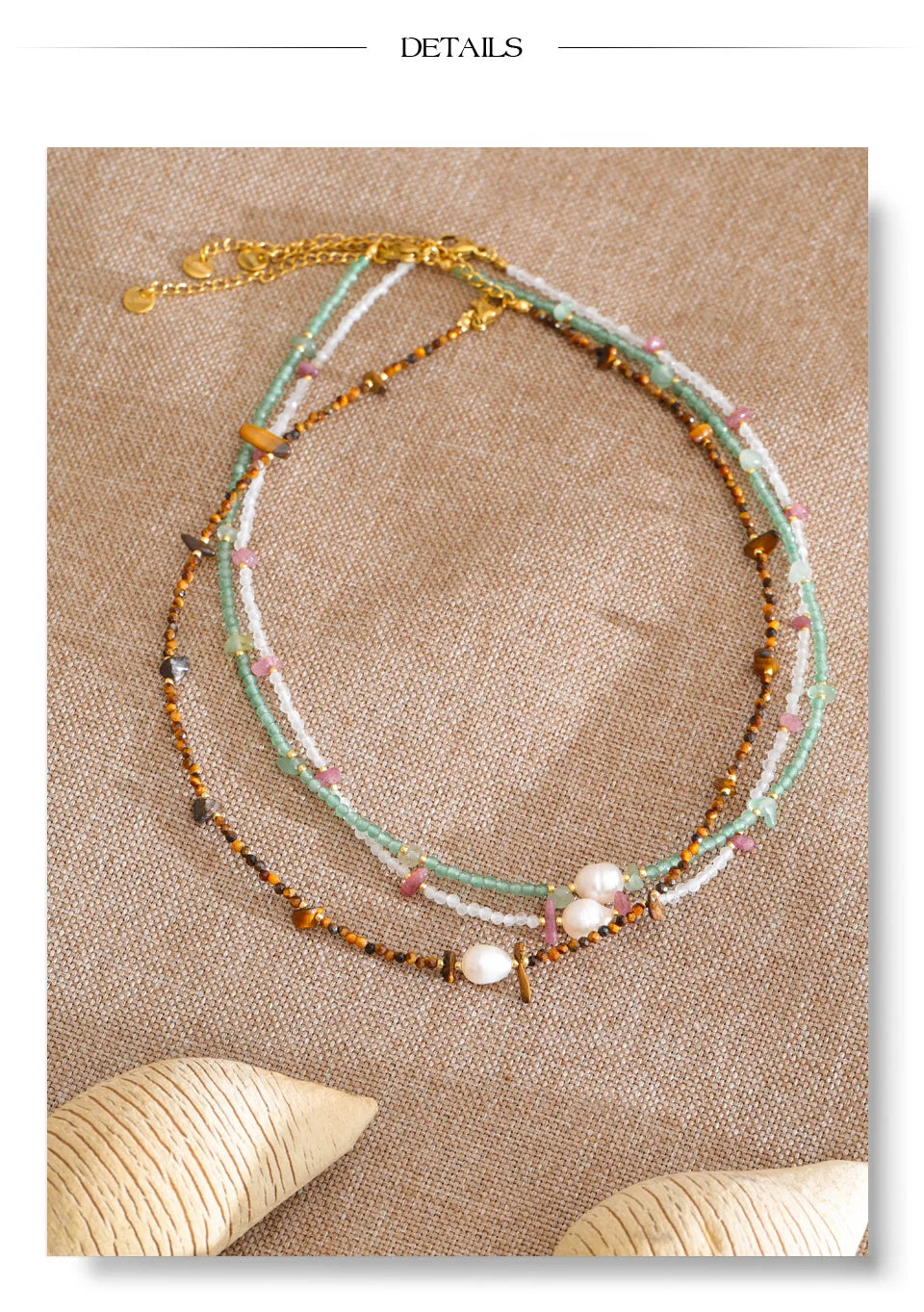 Freshwater pearl natural stone beaded necklace in gold-plated stainless steel with freshwater pearl and natural stone.