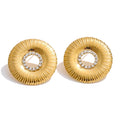 Cubic zirconia geometric earrings in gold-plated stainless steel with cubic zirconia.