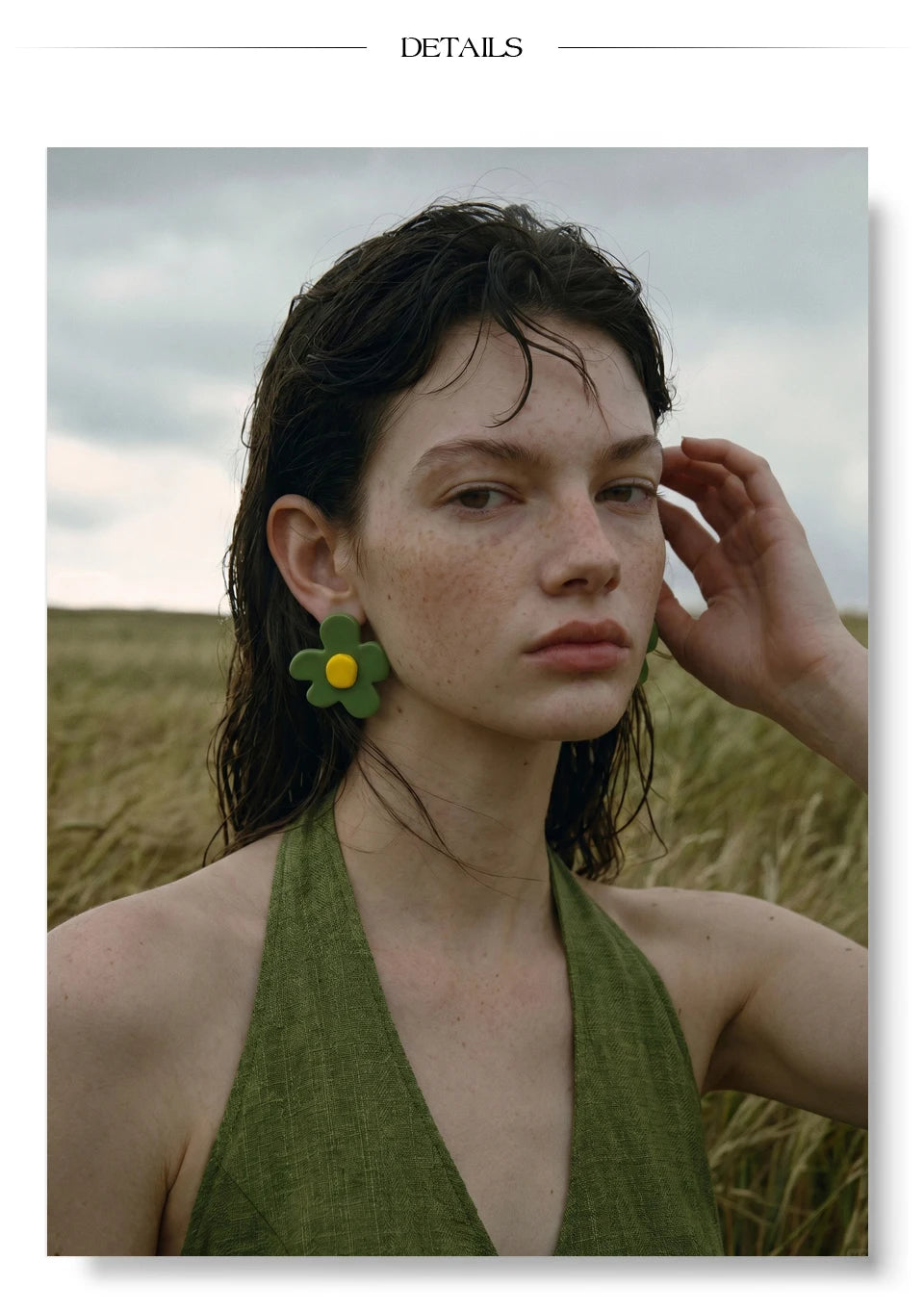Green resin acrylic earrings in gold-plated stainless steel with resin and acrylic.