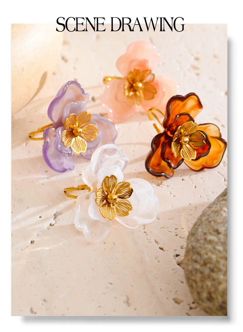 Resin flower ring in 18K gold-plated stainless steel with resin.