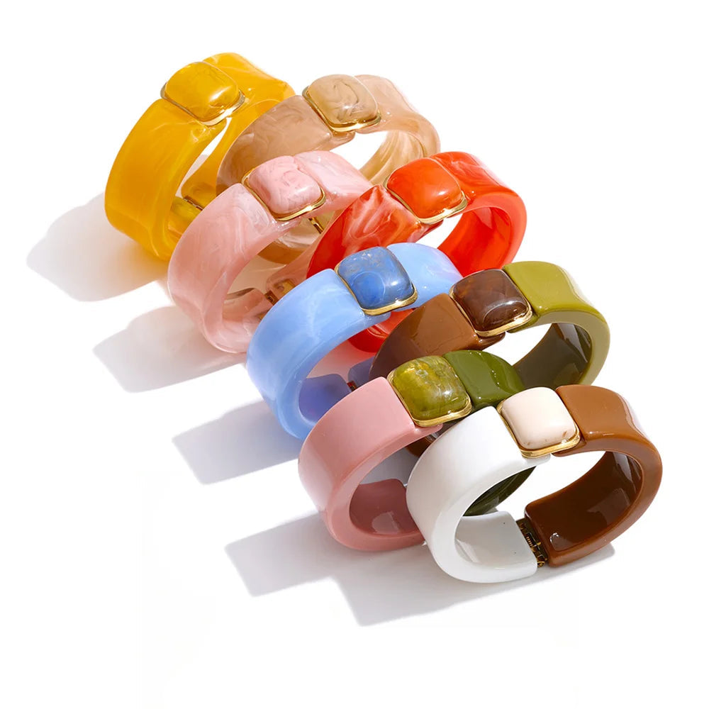 Resin Acrylic Geometric Bracelet — Gold-Plated Stainless Steel with Resin and Acrylic · PS1651