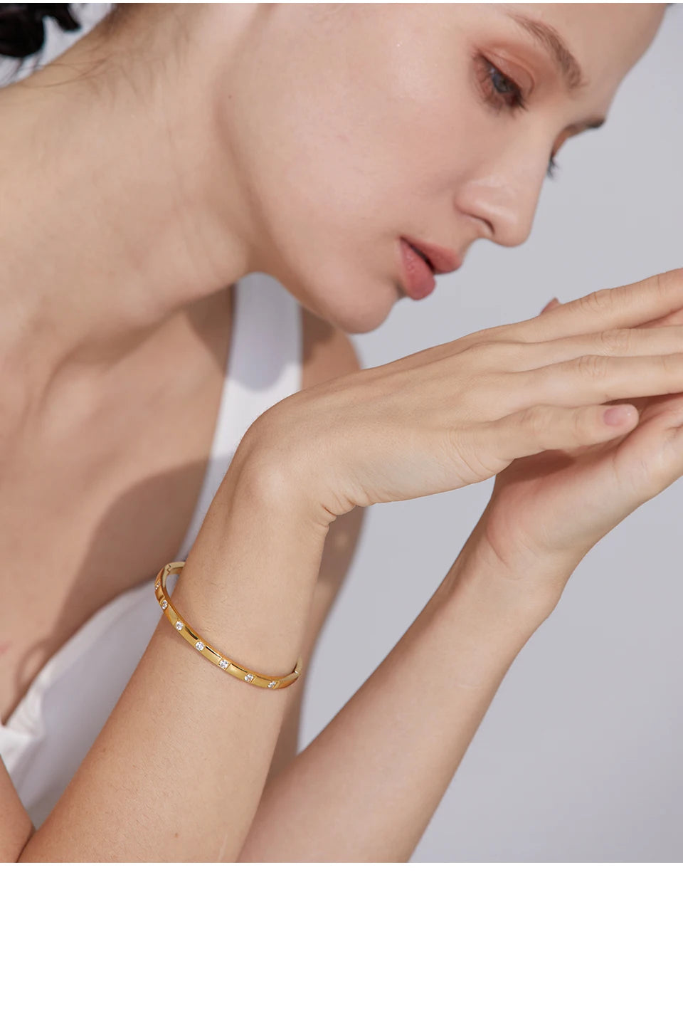 Cubic Zirconia Geometric Bracelet — Gold-Plated Stainless Steel with Cubic Zirconia · PS2077