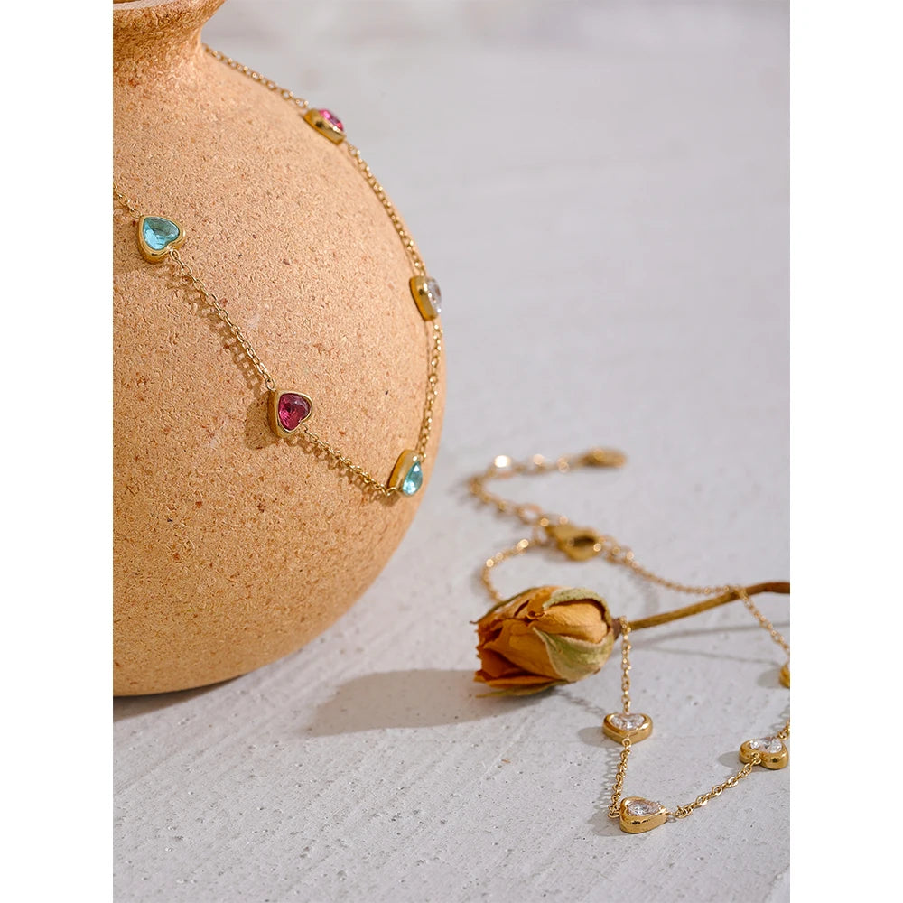 White Cubic Zirconia Heart Necklace — Gold-Plated Stainless Steel with Cubic Zirconia · PS2304