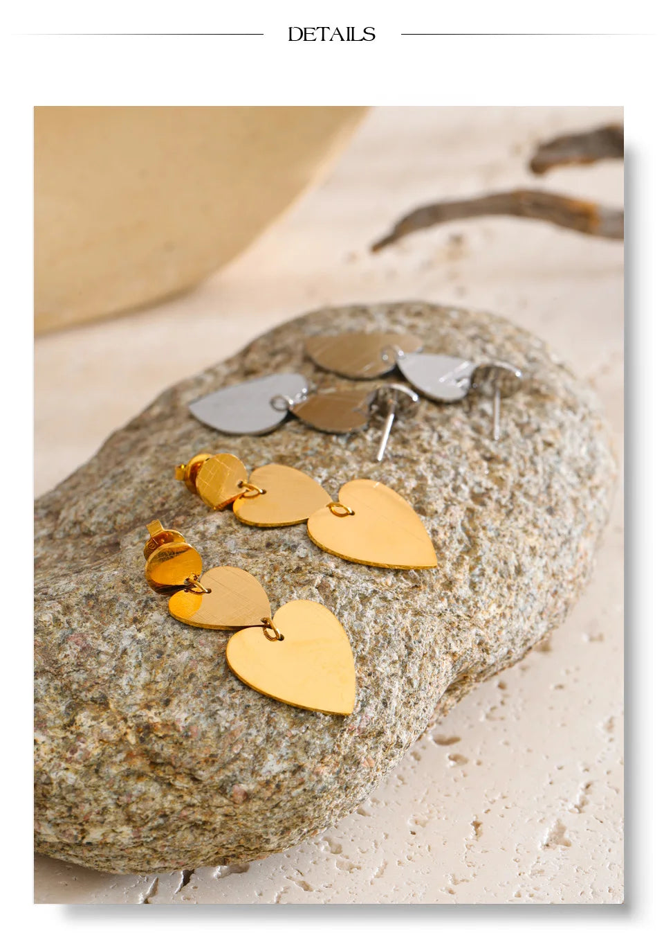 Heart earrings in gold-plated stainless steel.