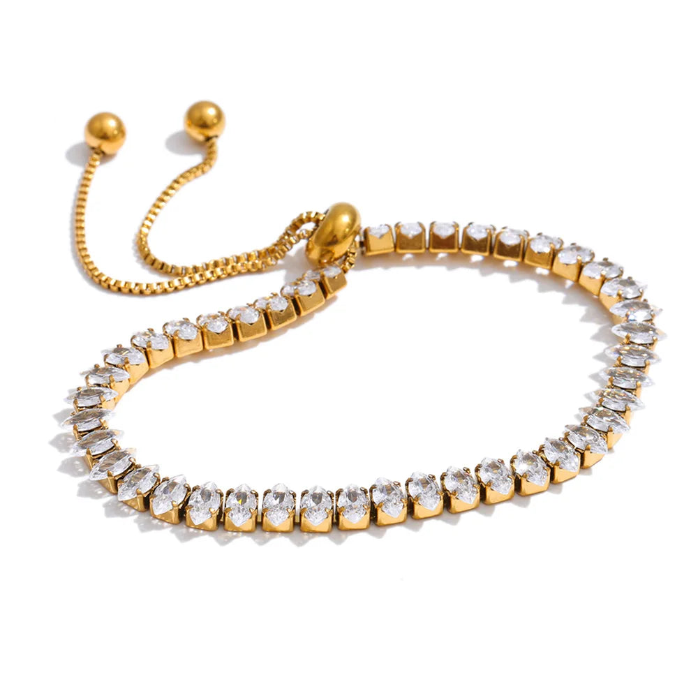 Cubic zirconia geometric bracelet in gold-plated stainless steel with cubic zirconia.
