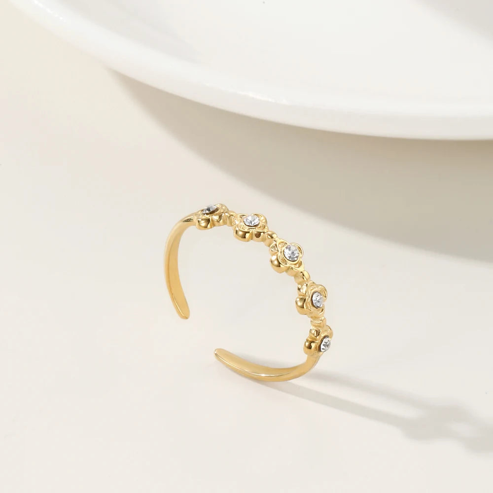 Floral Zircon Ring — 316L Stainless Steel · PS432