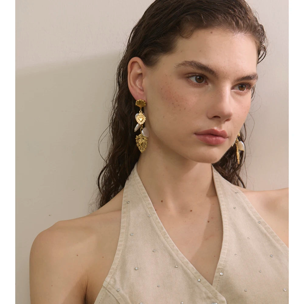 Pearl Heart Earrings — Gold-Plated Stainless Steel with Pearl · PS1587