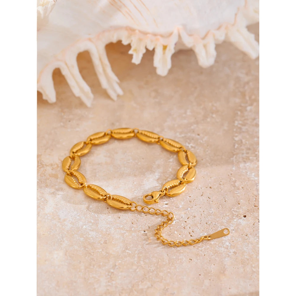 Shell Geometric Bracelet — 18K Gold-Plated Stainless Steel with Shell · PS2299