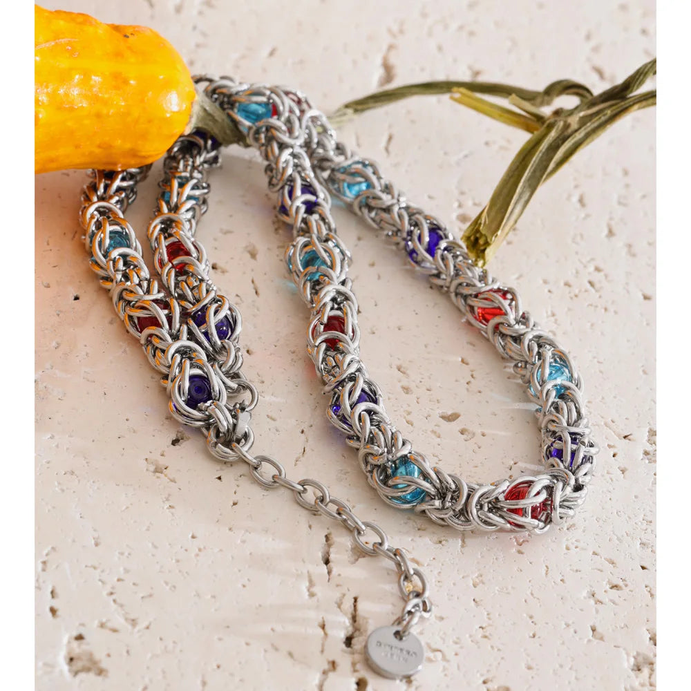 Glass natural stone multi-color necklace in gold-plated stainless steel with natural stone.